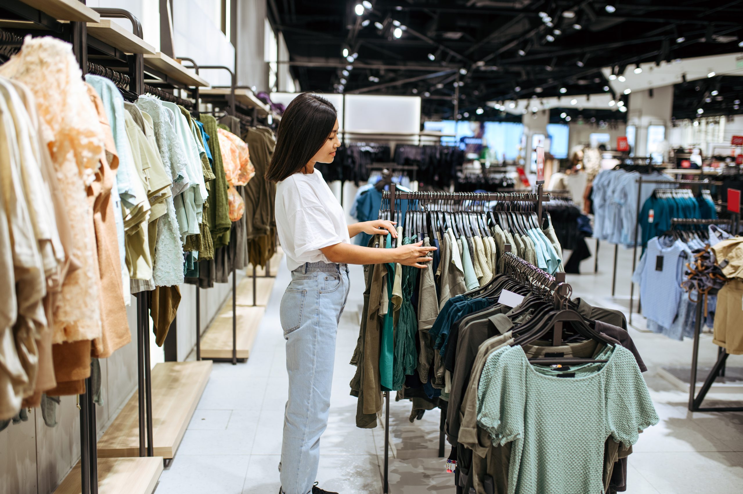 Customer: English vocabulary for shopping and consumerism